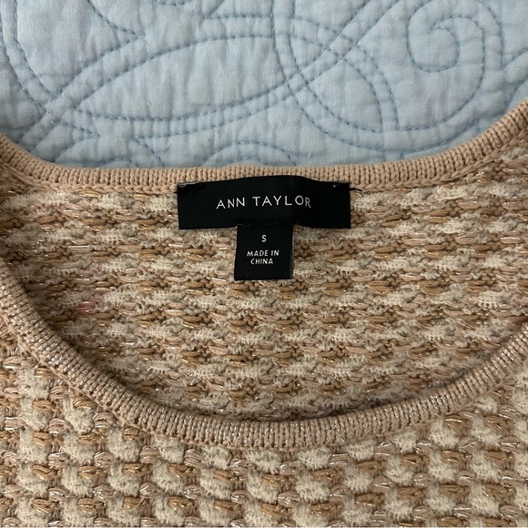 Ann Taylor Gold Sleeveless Sweater - Picture 2 of 5